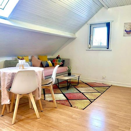 T2 Cosy Et Lumineux - Proche Centre Et Commodites Saint-Quentin  Exteriör bild