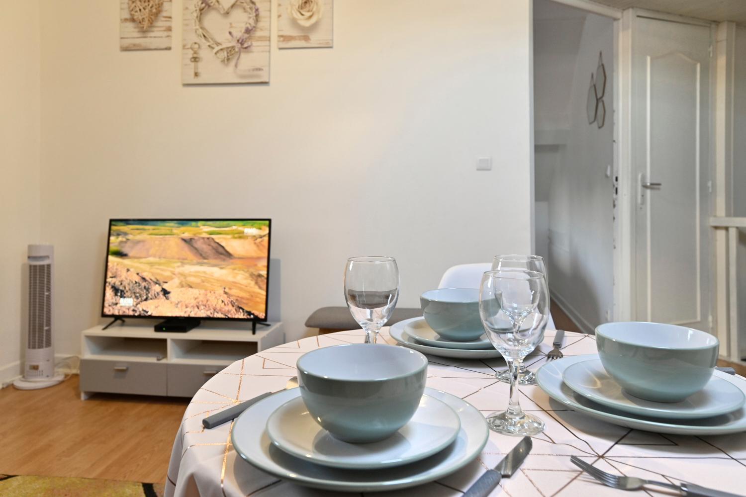 T2 Cosy Et Lumineux - Proche Centre Et Commodites Saint-Quentin  Exteriör bild